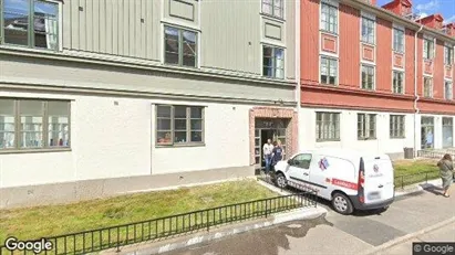 Affärslokaler att hyra i Lundby - Bild från Google Street View Affärslokaler att hyra i Lundby - Bild från Google Street View